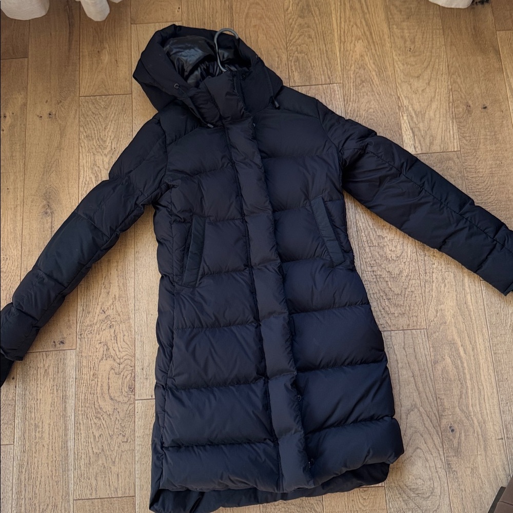 Canada Goose Black Puffer Jacket